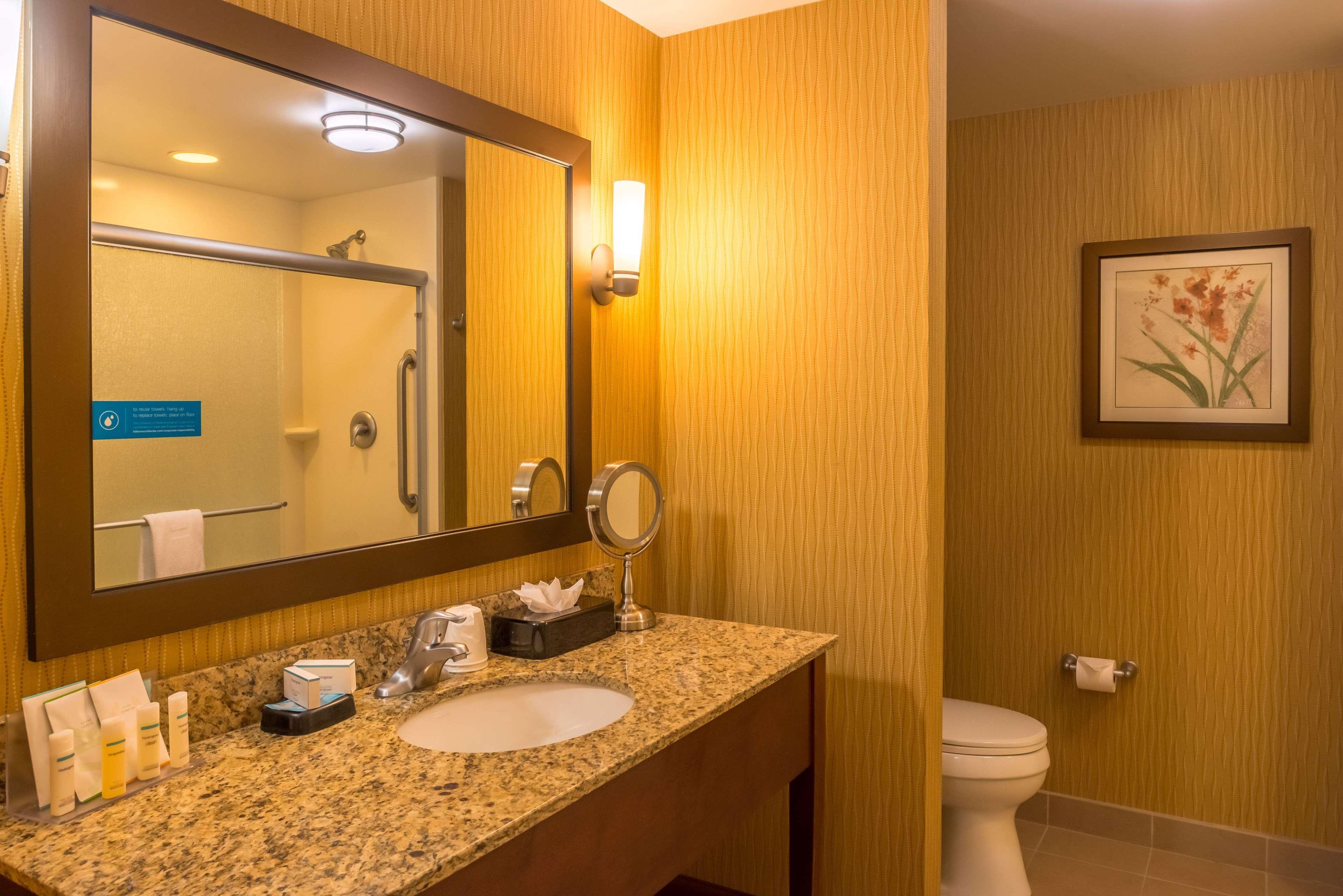 Hampton Inn & Suites Boulder North Exteriör bild